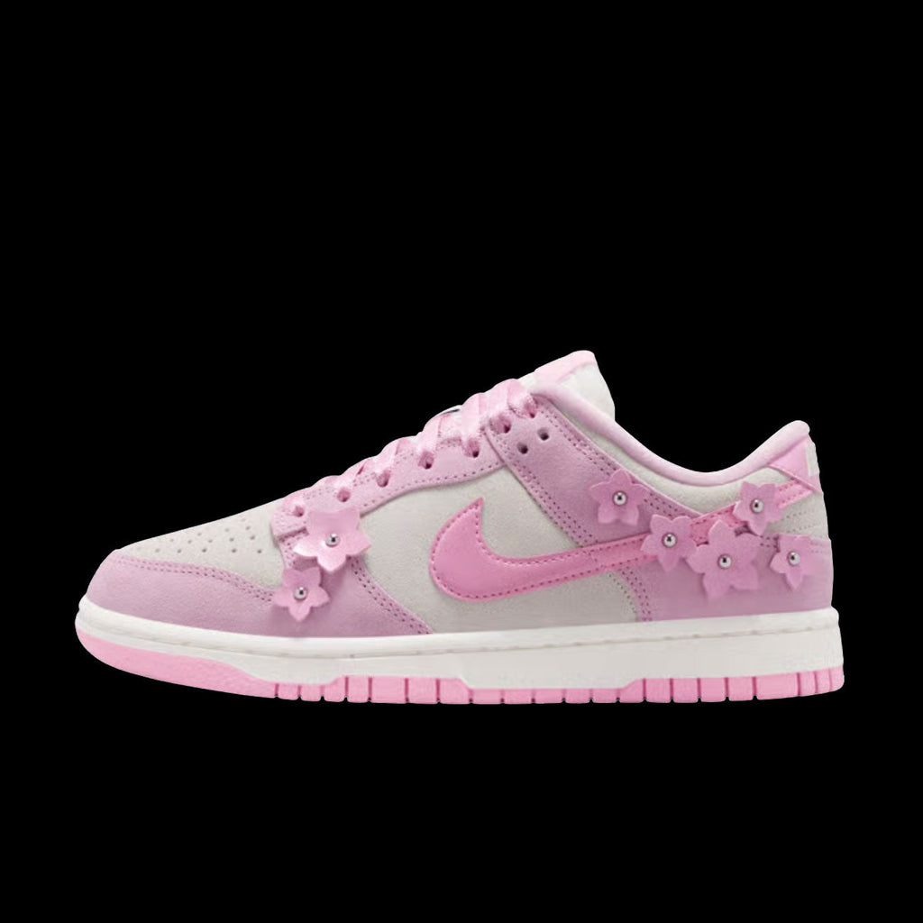 WMNS Nike Dunk Low SE (Pink Rise/Pink Rise-Sail)